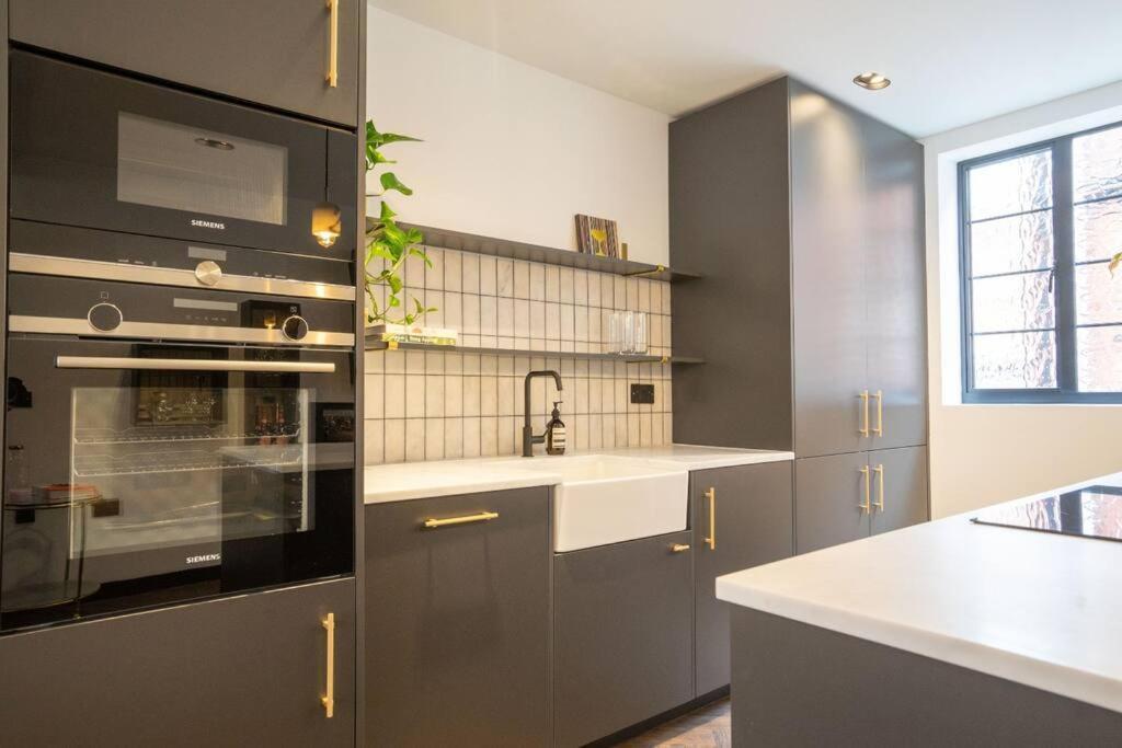 Chic City Centre Penthouse Leicester Exterior photo